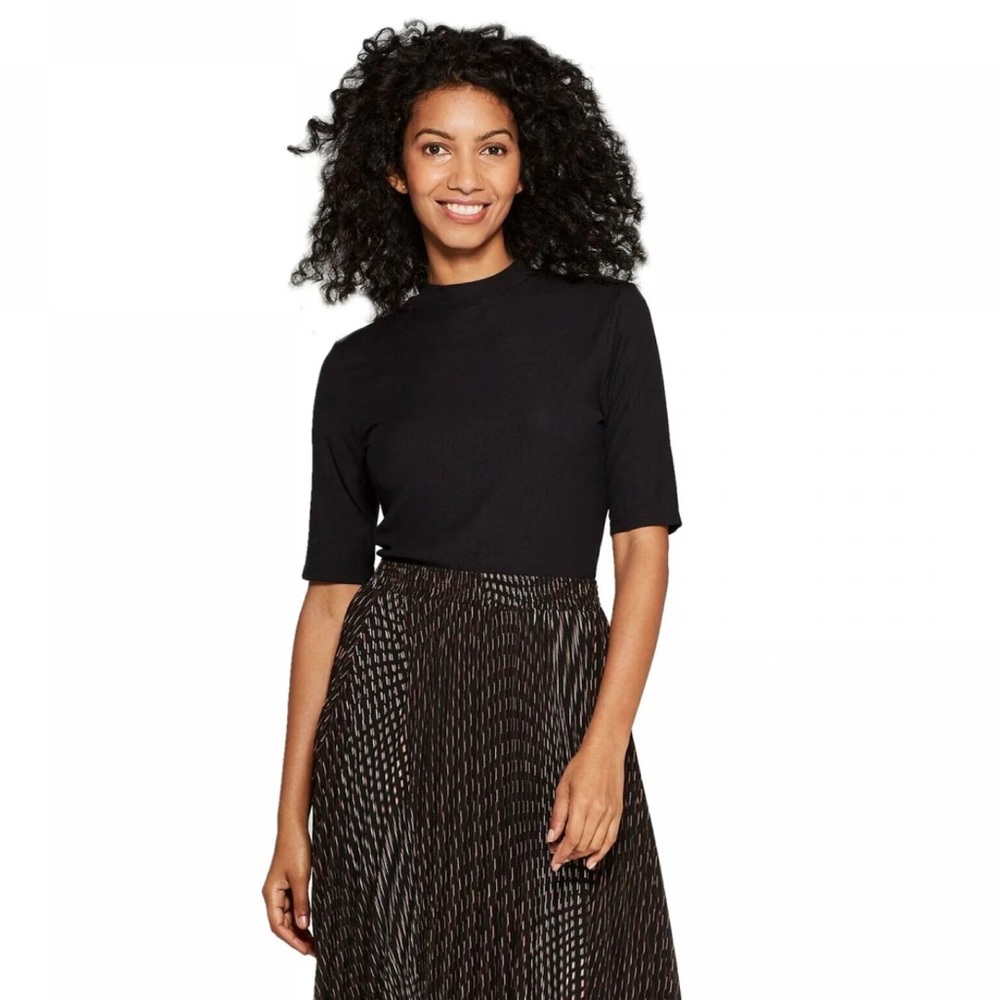 a new day Black Short Sleeve Women's Top